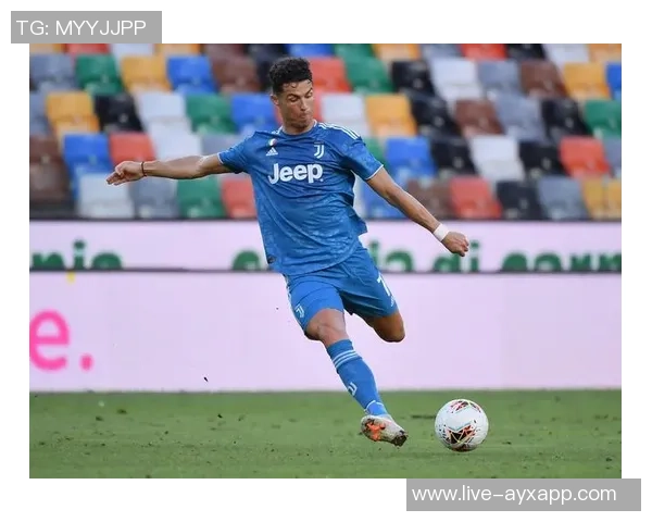 凯利回忆转会尤文经历反应迟钝十秒钟才意识到机会